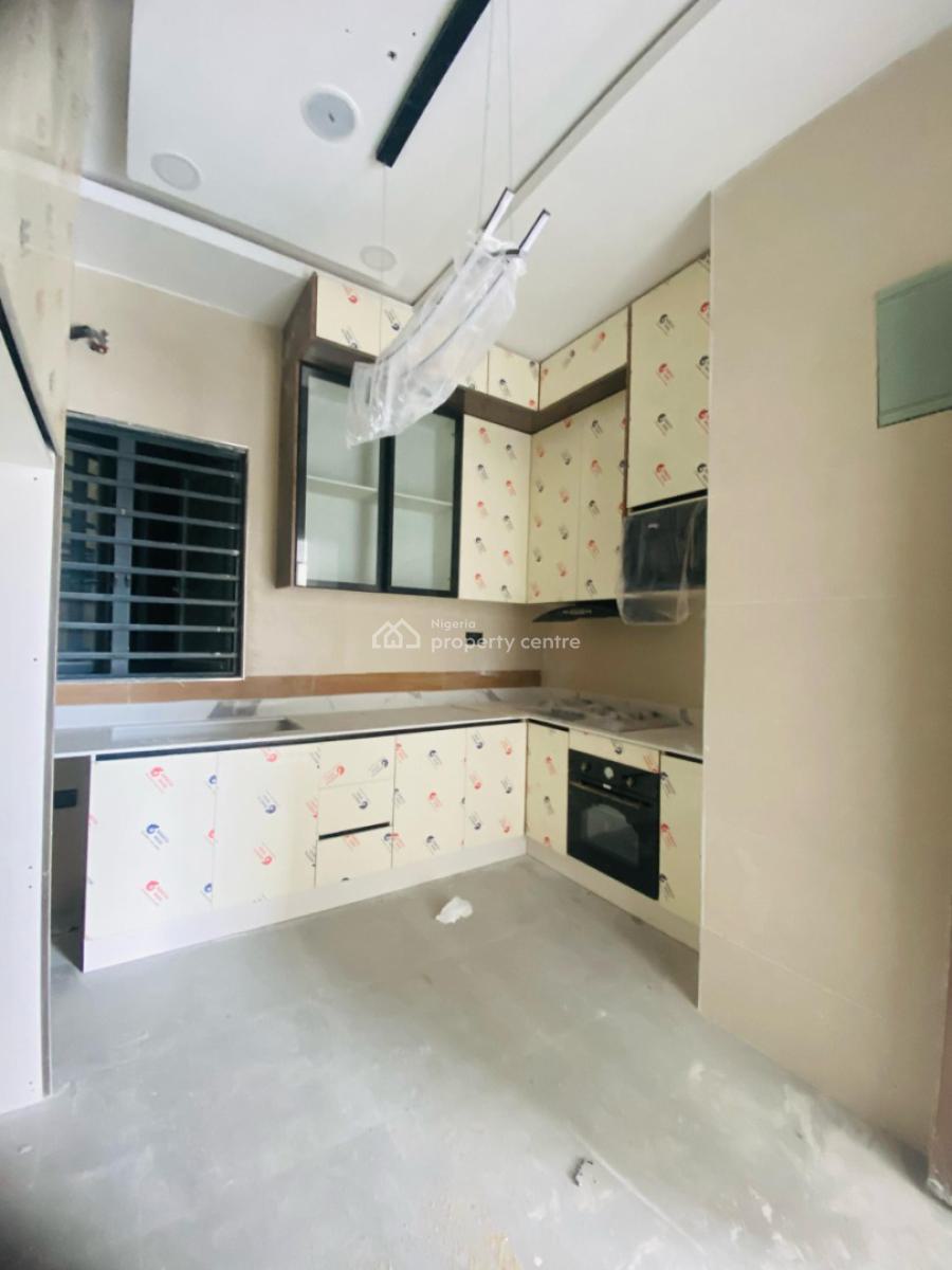 Newly Built 3 Bedroom Apartment, Lekki Phase 1, Lekki, Lagos, Flat / Apartment for Rent