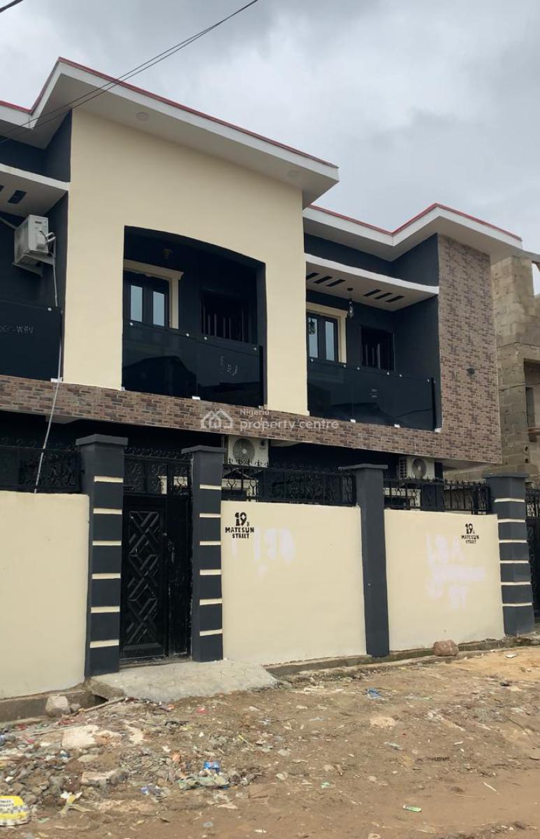 Nice and Spacious Standard 2 Bedrooms Duplex, Aqua View, Ogudu, Lagos, Terraced Duplex for Sale