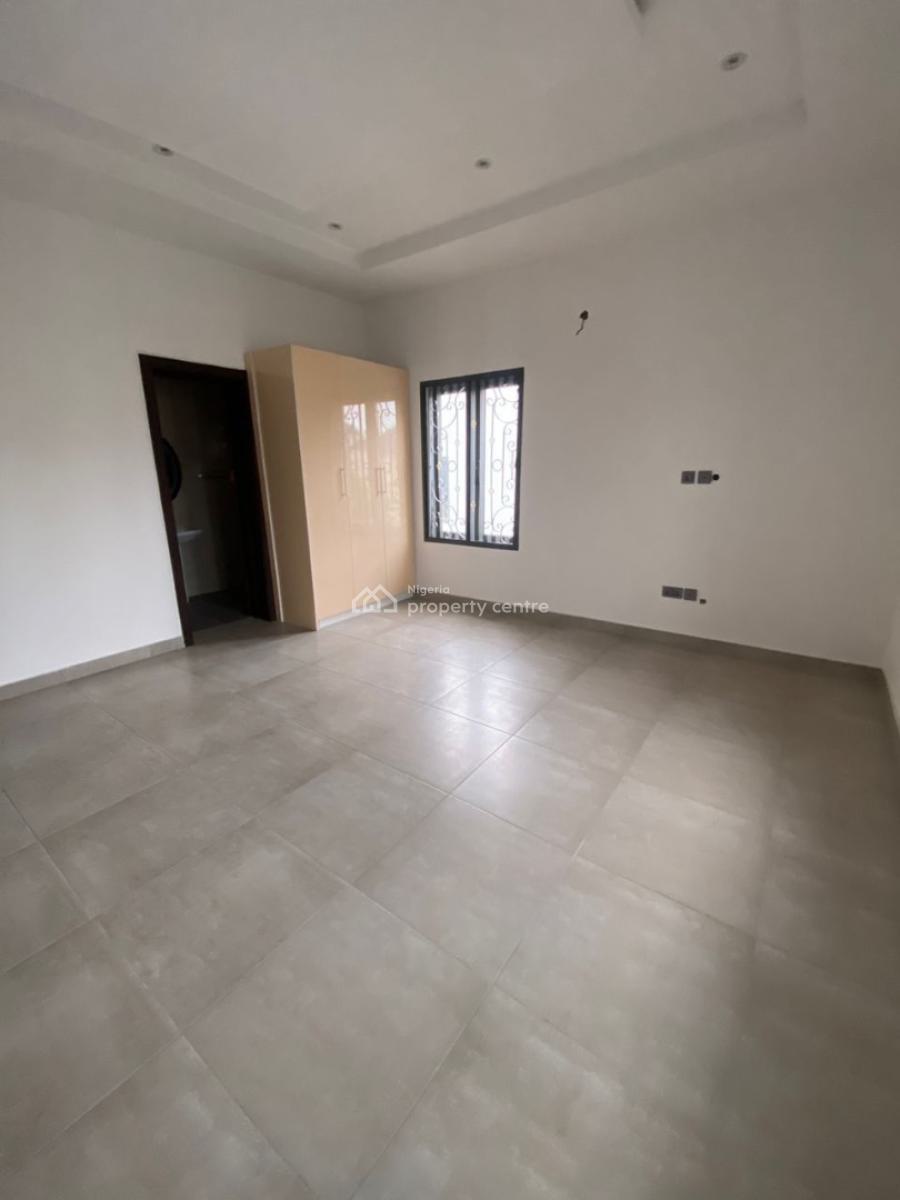 5bedroom Detached House, Osapa, Lekki, Lagos, Detached Duplex for Rent