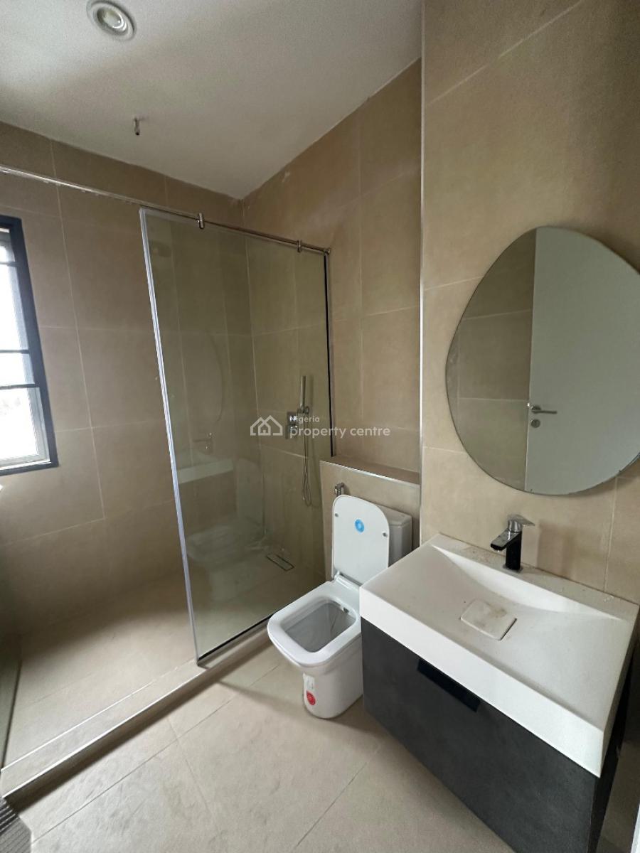 3 Bedroom Apartment with Bq on The 2nd Floor with a Rooftop Swimming P, Lekki Phase 1, Lekki, Lagos, Flat / Apartment for Rent
