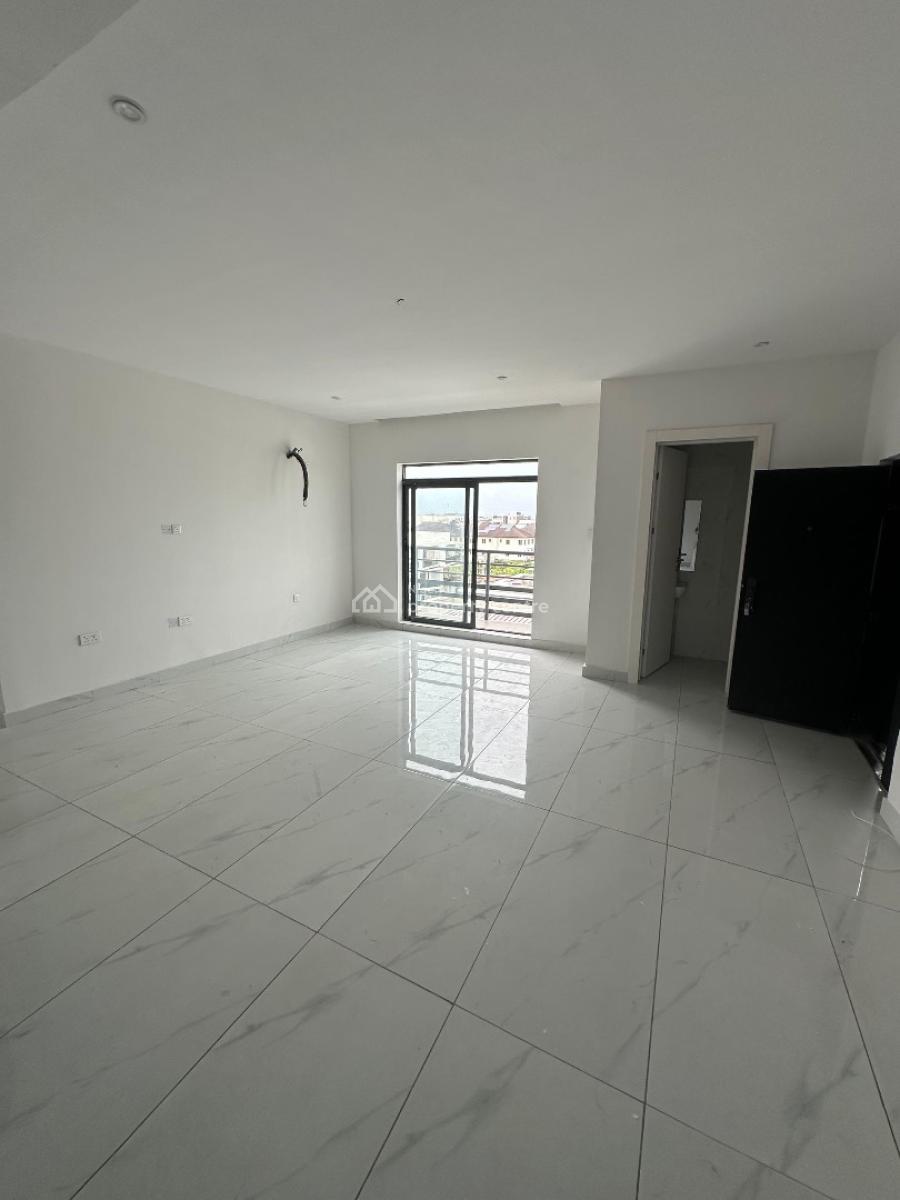 3 Bedroom Apartment with Bq on The 2nd Floor with a Rooftop Swimming P, Lekki Phase 1, Lekki, Lagos, Flat / Apartment for Rent