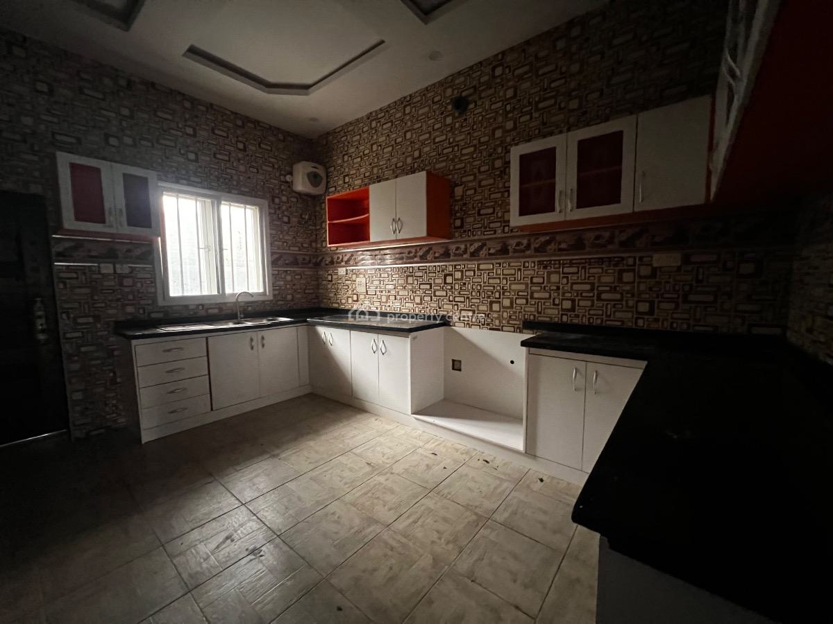 Luxury 3bedroom Serviced Terrace Duplex with a Room Bq, Lekki Right, Lekki Phase 1, Lekki, Lagos, Terraced Duplex for Rent