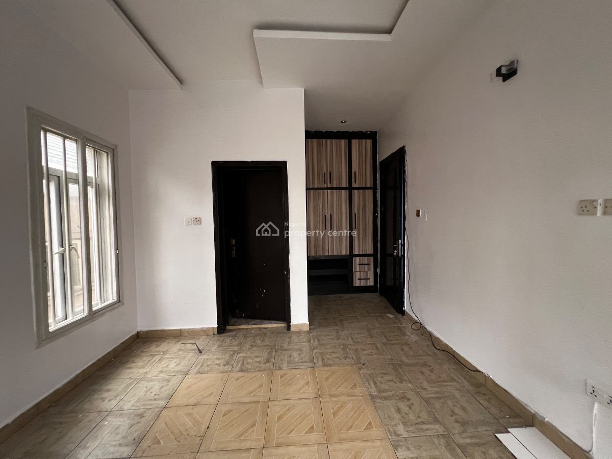 Luxury 3bedroom Serviced Terrace Duplex with a Room Bq, Lekki Right, Lekki Phase 1, Lekki, Lagos, Terraced Duplex for Rent