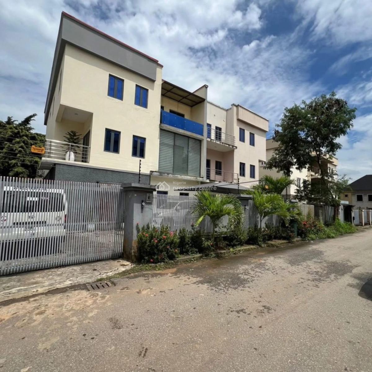 Beautiful & Spacious 4 Bedroom Semi Detached Gated Duplex,,bq,, Serene Neighborhood Inside an Estate, Wuse 2, Abuja, House for Sale