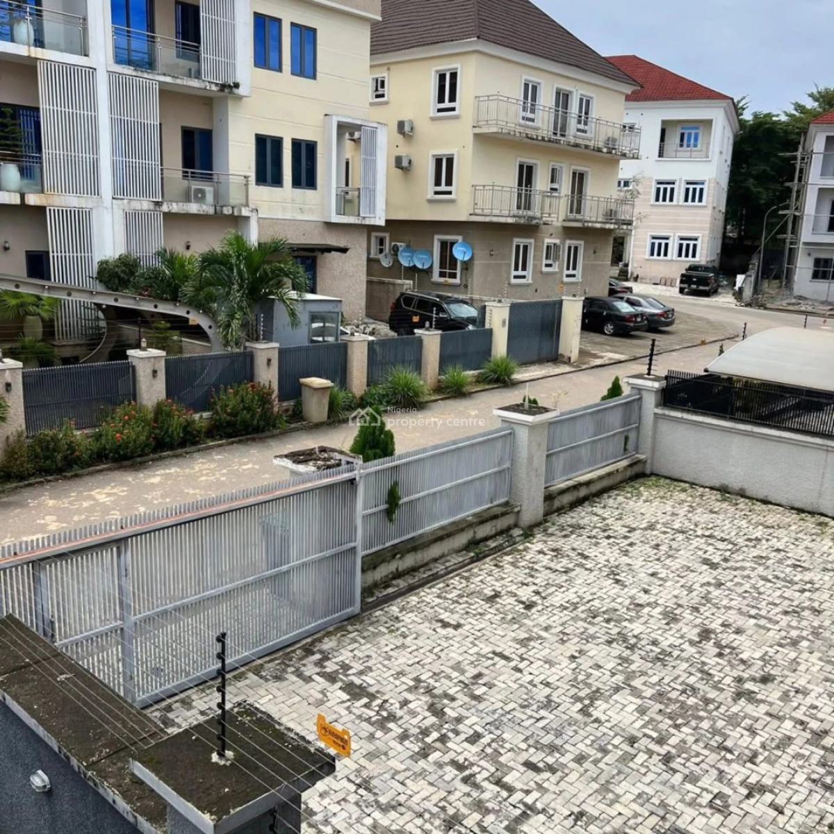 Beautiful & Spacious 4 Bedroom Semi Detached Gated Duplex,,bq,, Serene Neighborhood Inside an Estate, Wuse 2, Abuja, House for Sale