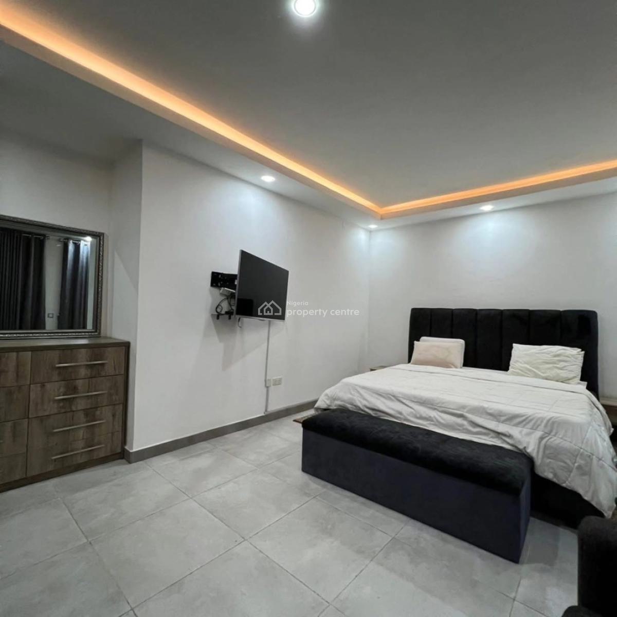 Beautiful & Spacious 4 Bedroom Semi Detached Gated Duplex,,bq,, Serene Neighborhood Inside an Estate, Wuse 2, Abuja, House for Sale
