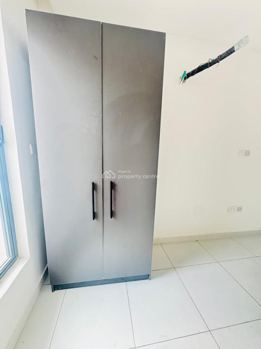 Brand New 3 Bedroom Flats with Bq and Elevator, Lekki Phase 1, Lekki, Lagos, Flat / Apartment for Rent