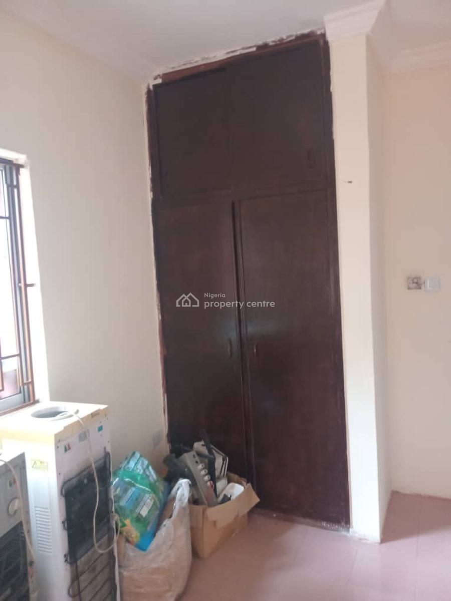 Clean 2 Bedroom Flat on Ground Floor, Ikeja, Lagos, Flat / Apartment for Rent