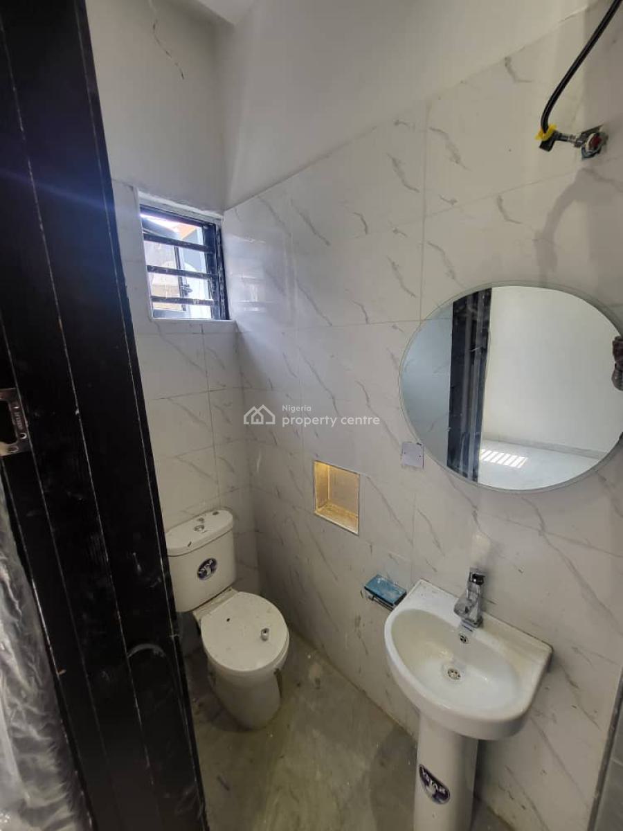 Newly Finished 2 Bedroom Serviced Apartment, Greenville Estate, Agungi, Lekki, Lagos, Flat / Apartment for Rent