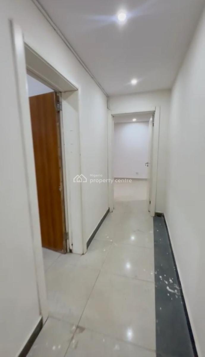 Exclusive 2 Units of Spacious  2 Bedroom Apartment with Plank Kitchen, Lekki Phase 1, Lekki Phase 1, Lekki, Lagos, House for Rent