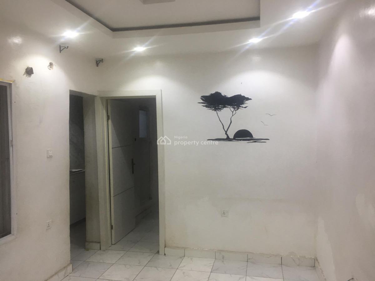 Healthy Mini-flat with 2 Toilets, Anifowose, Ikeja, Lagos, Mini Flat (room and Parlour) for Rent