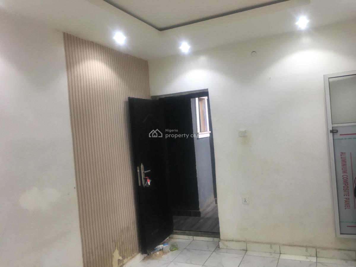 Healthy Mini-flat with 2 Toilets, Anifowose, Ikeja, Lagos, Mini Flat (room and Parlour) for Rent