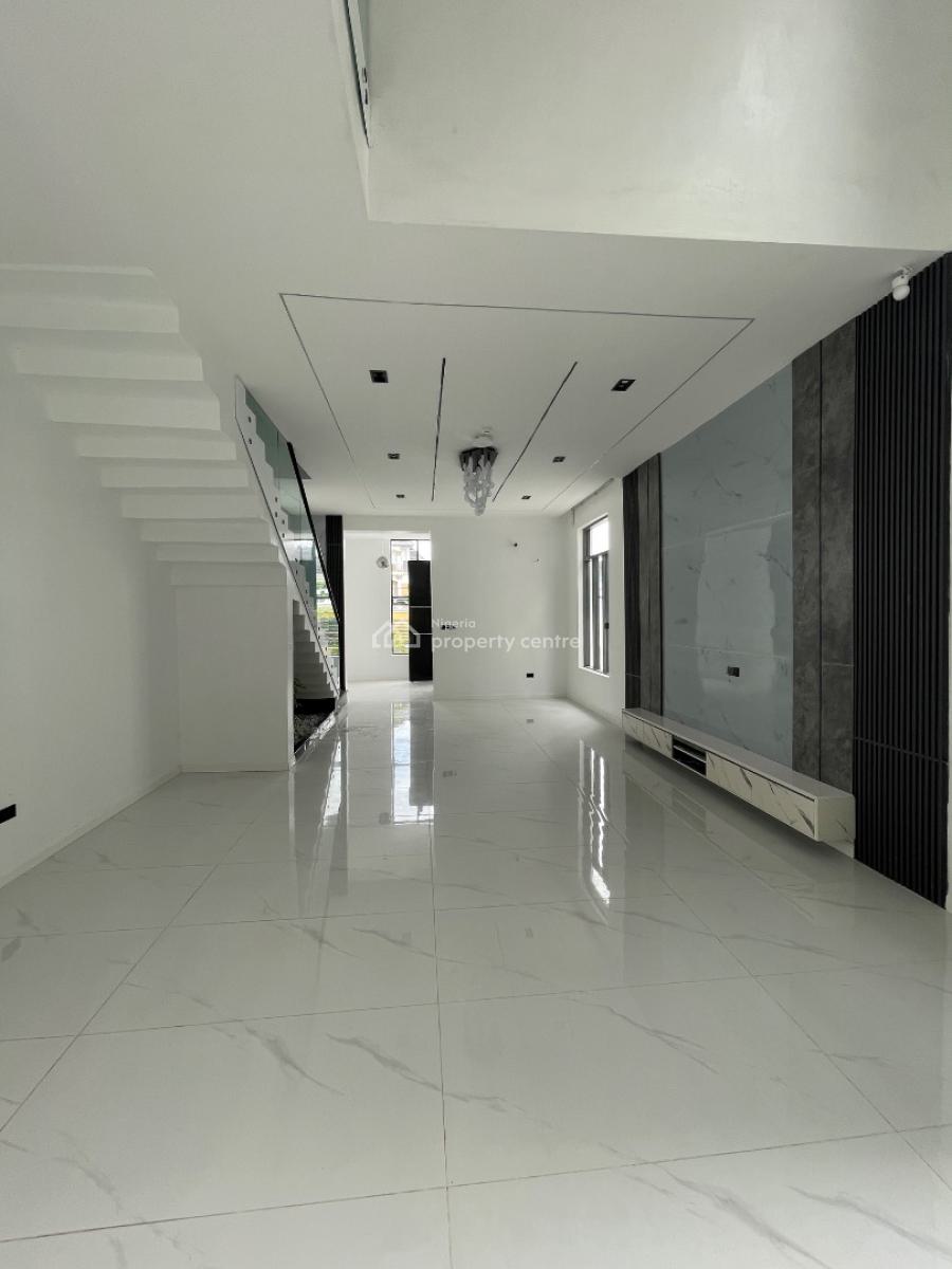 Beautifully Finished 5 Bedroom Fully Detached with Cinema & Pool, Chevron Drive, Lekki, Lagos, Detached Duplex for Sale