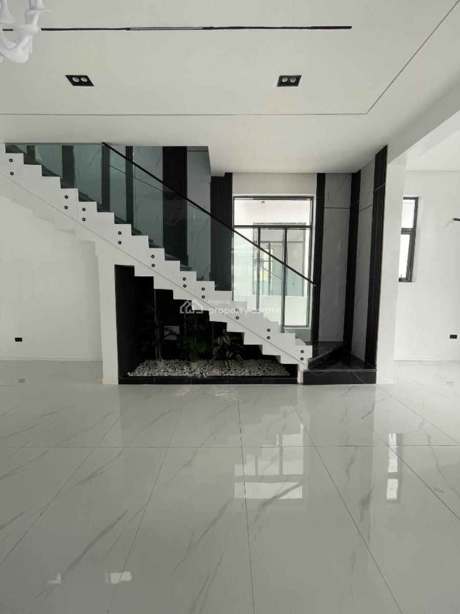 Beautifully Finished 5 Bedroom Fully Detached with Cinema & Pool, Chevron Drive, Lekki, Lagos, Detached Duplex for Sale