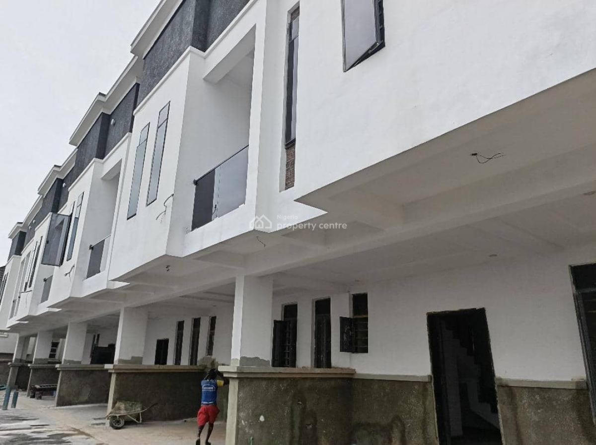 Luxury 3 Bedroom Terrace with Bq and Governors Consent, View Estate Chevron Lekki, Ikota, Lekki, Lagos, Terraced Duplex for Sale