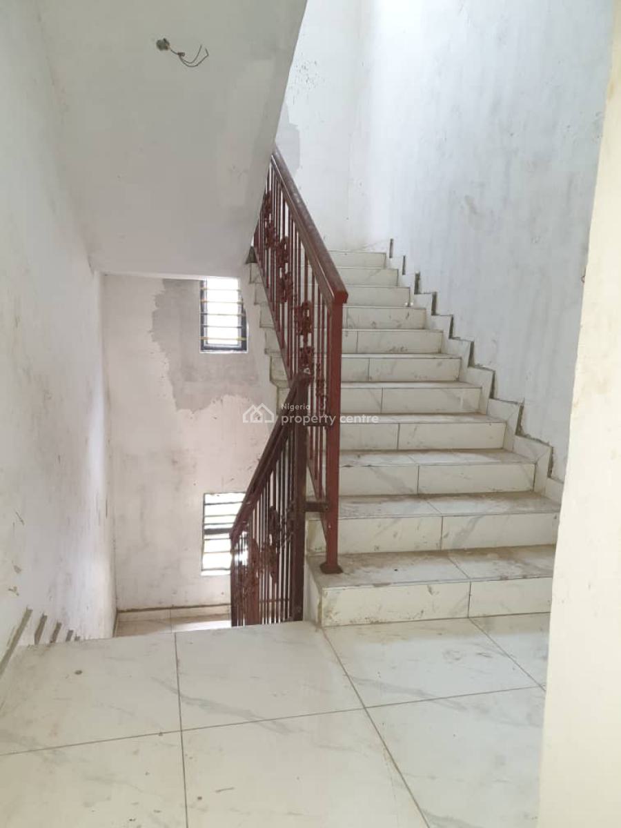 Spacious 2bedroom Flat, Spg Road Ologolo, Lekki, Lagos, Flat / Apartment for Sale