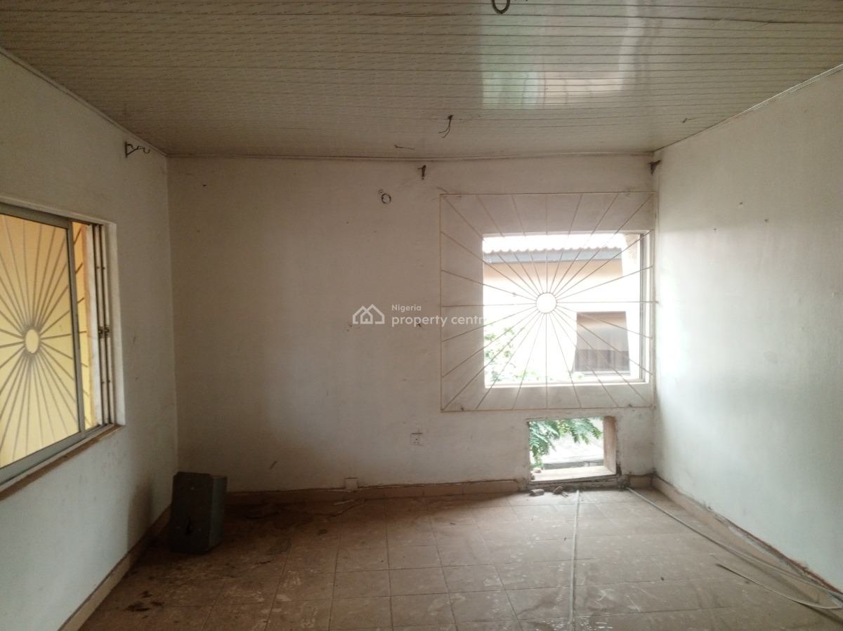 5 Bedroom Semi Detached Duplex, By Chicken Republic, Area 8, Garki, Abuja, Semi-detached Duplex for Sale