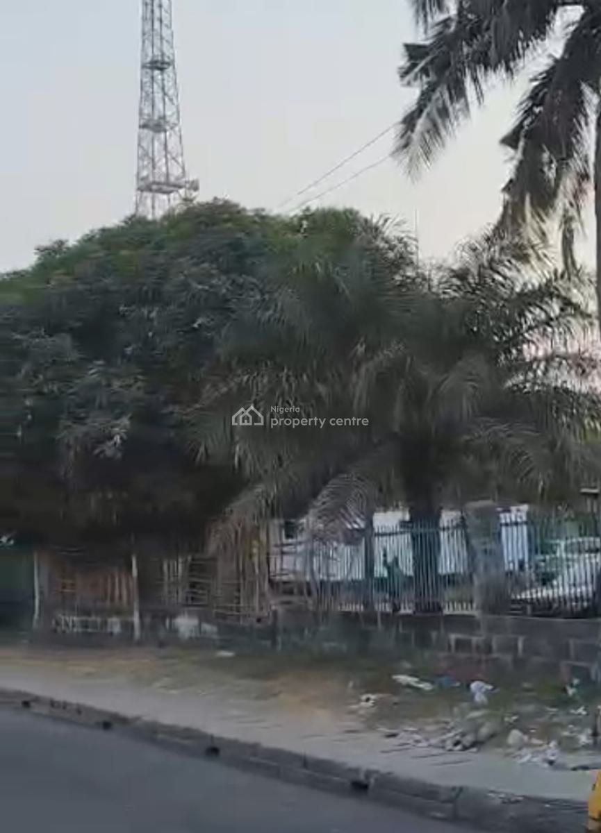 1.5 Hectares (15,000sqm) in a Commercial Enclave of Surelere, Lagos., Bode Thomas/ Western Avenue, Surelere, Lagos, Bode Thomas, Surulere, Lagos, Mixed-use Land for Sale