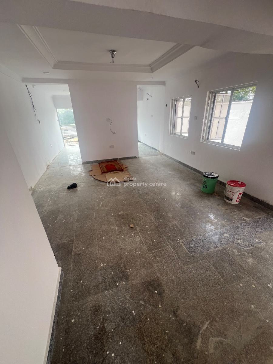 Four Units of 50sqm Shop Spaces on a Busy Commercial Road, Lekki Phase 1, Lekki, Lagos, Commercial Property for Rent