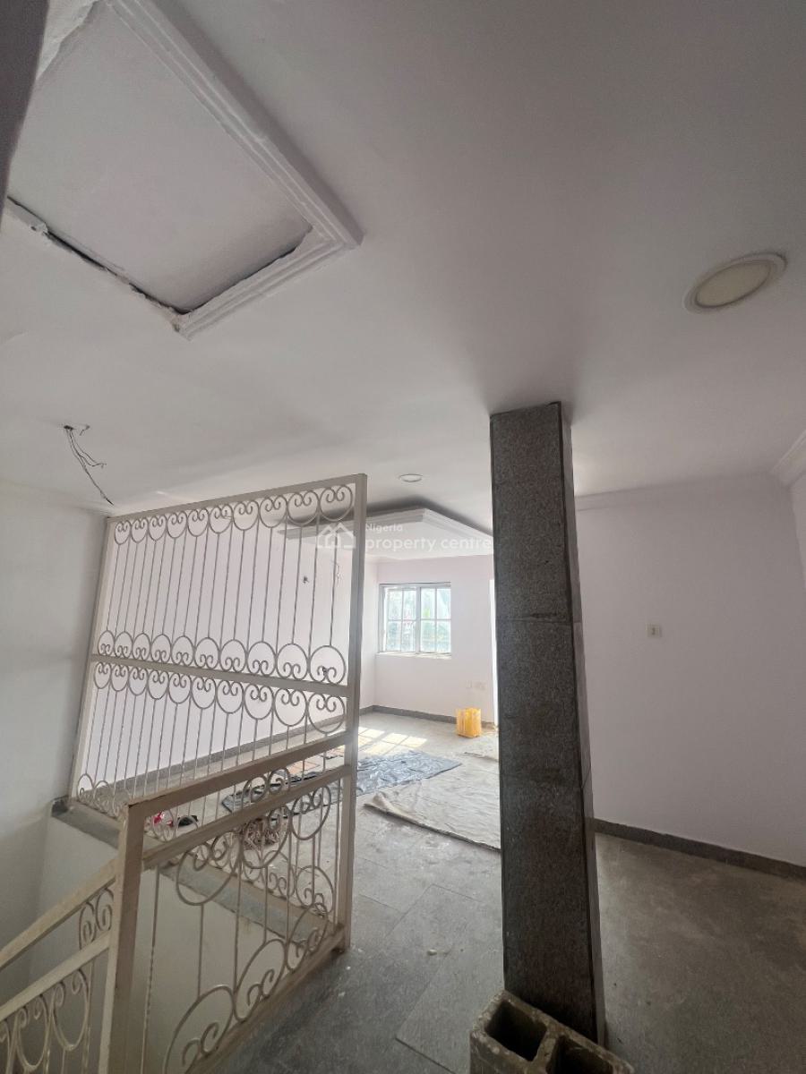 Four Units of 50sqm Shop Spaces on a Busy Commercial Road, Lekki Phase 1, Lekki, Lagos, Commercial Property for Rent