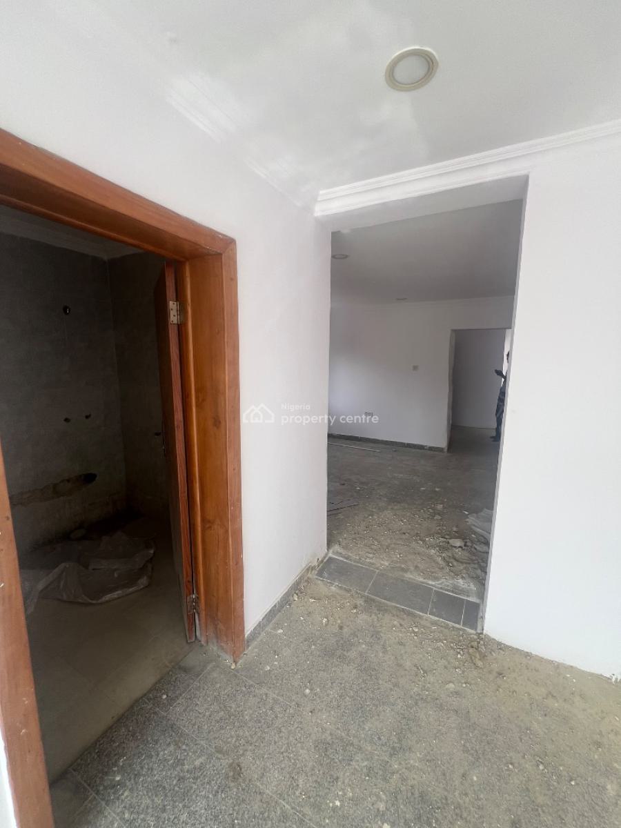Four Units of 50sqm Shop Spaces on a Busy Commercial Road, Lekki Phase 1, Lekki, Lagos, Commercial Property for Rent