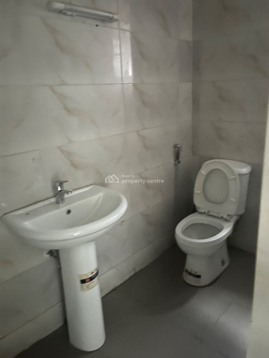 3 Bedroom Apartment at Katampe Extension, Jahi, Abuja, Flat / Apartment for Rent