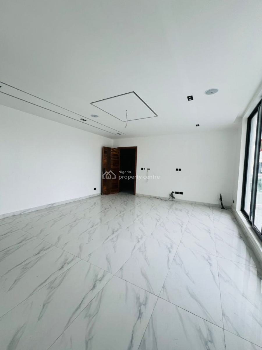 Lekki Luxurious 2 Bedroom Apartment with Elevator, Lekki Phase 1, Lekki, Lagos, Flat / Apartment for Sale