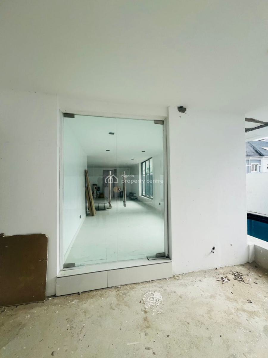 Lekki Luxurious 2 Bedroom Apartment with Elevator, Lekki Phase 1, Lekki, Lagos, Flat / Apartment for Sale
