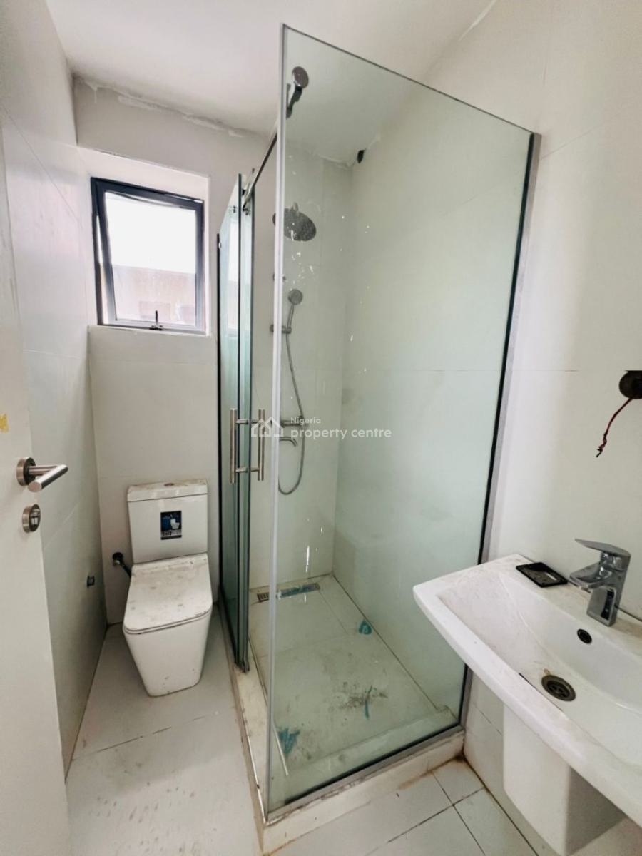 Lekki Luxurious 2 Bedroom Apartment with Elevator, Lekki Phase 1, Lekki, Lagos, Flat / Apartment for Sale