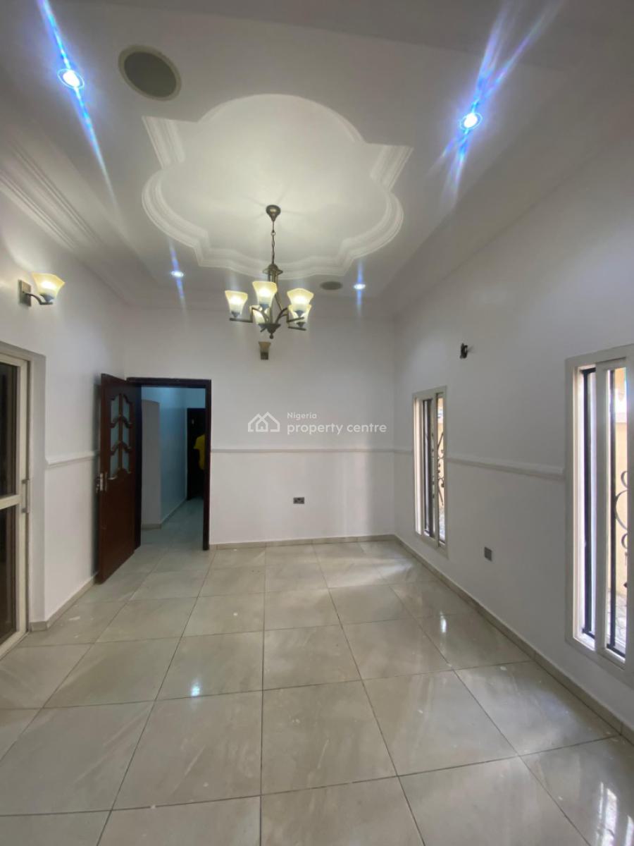 Well Maintained 5 Bedroom Fully Detached, Lekki Phase 1, Lekki, Lagos, Detached Duplex for Rent