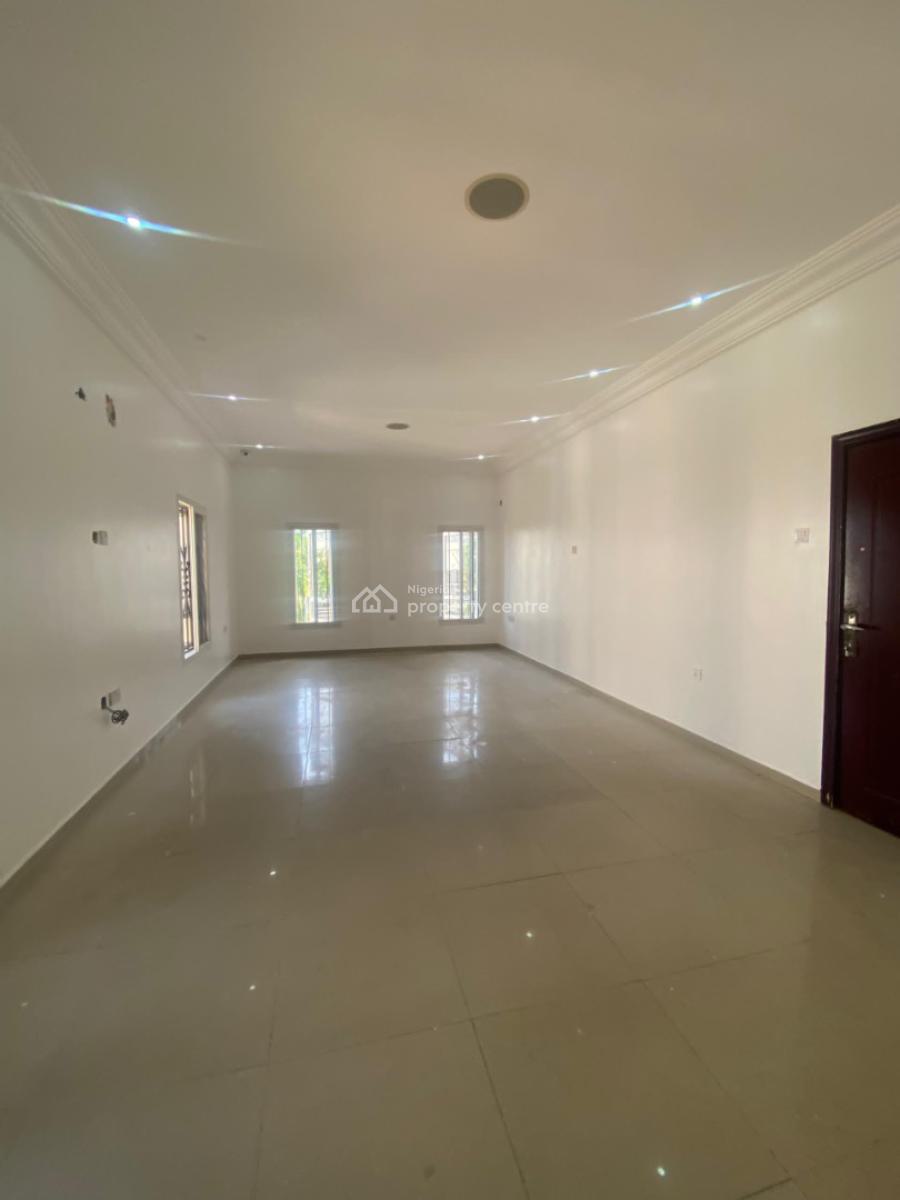 Well Maintained 5 Bedroom Fully Detached, Lekki Phase 1, Lekki, Lagos, Detached Duplex for Rent