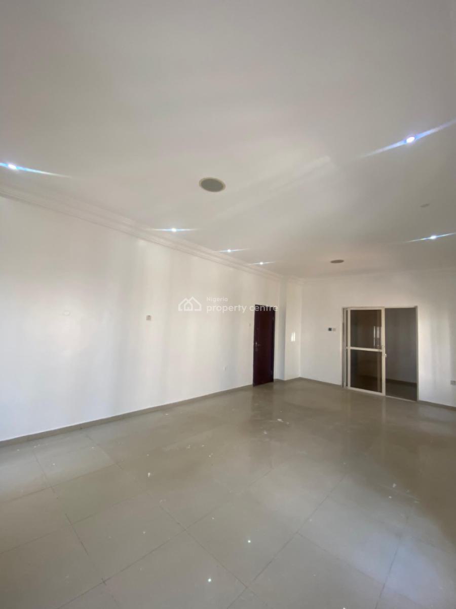 Well Maintained 5 Bedroom Fully Detached, Lekki Phase 1, Lekki, Lagos, Detached Duplex for Rent