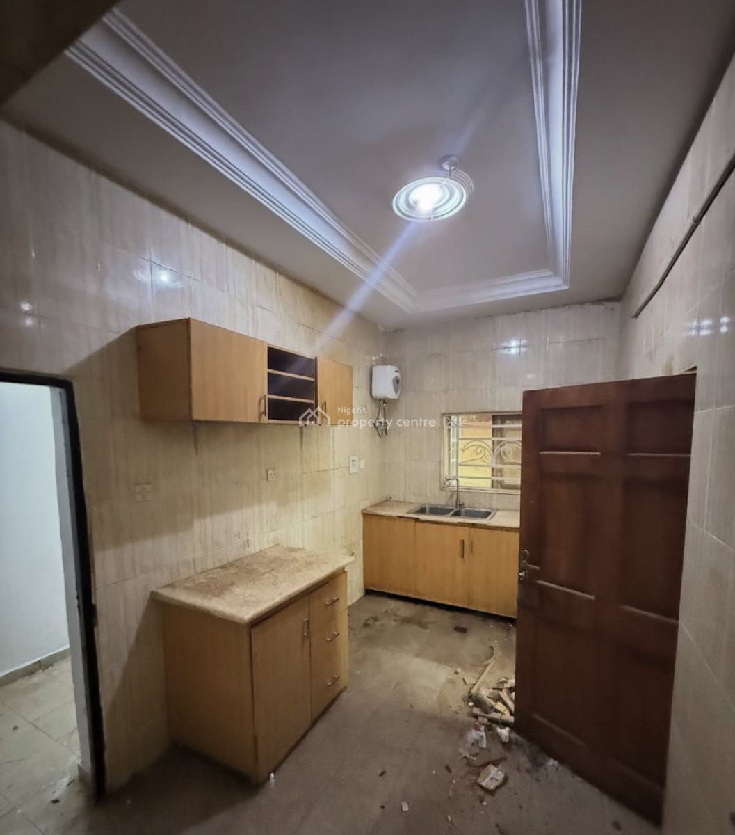 Neatly Built 3 Bedroom Flat  Katampe Main, Katampe Main, Katampe (main), Katampe, Abuja, Flat / Apartment for Rent
