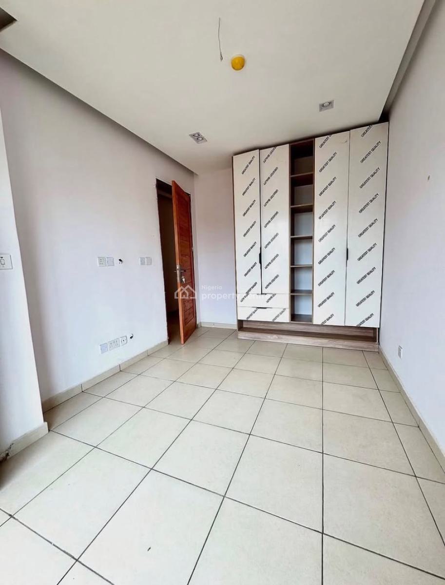 Luxury 2 Bedroom Apartment with Swimming Pool, Ologolo Lekki, Lekki, Lagos, Flat / Apartment for Rent