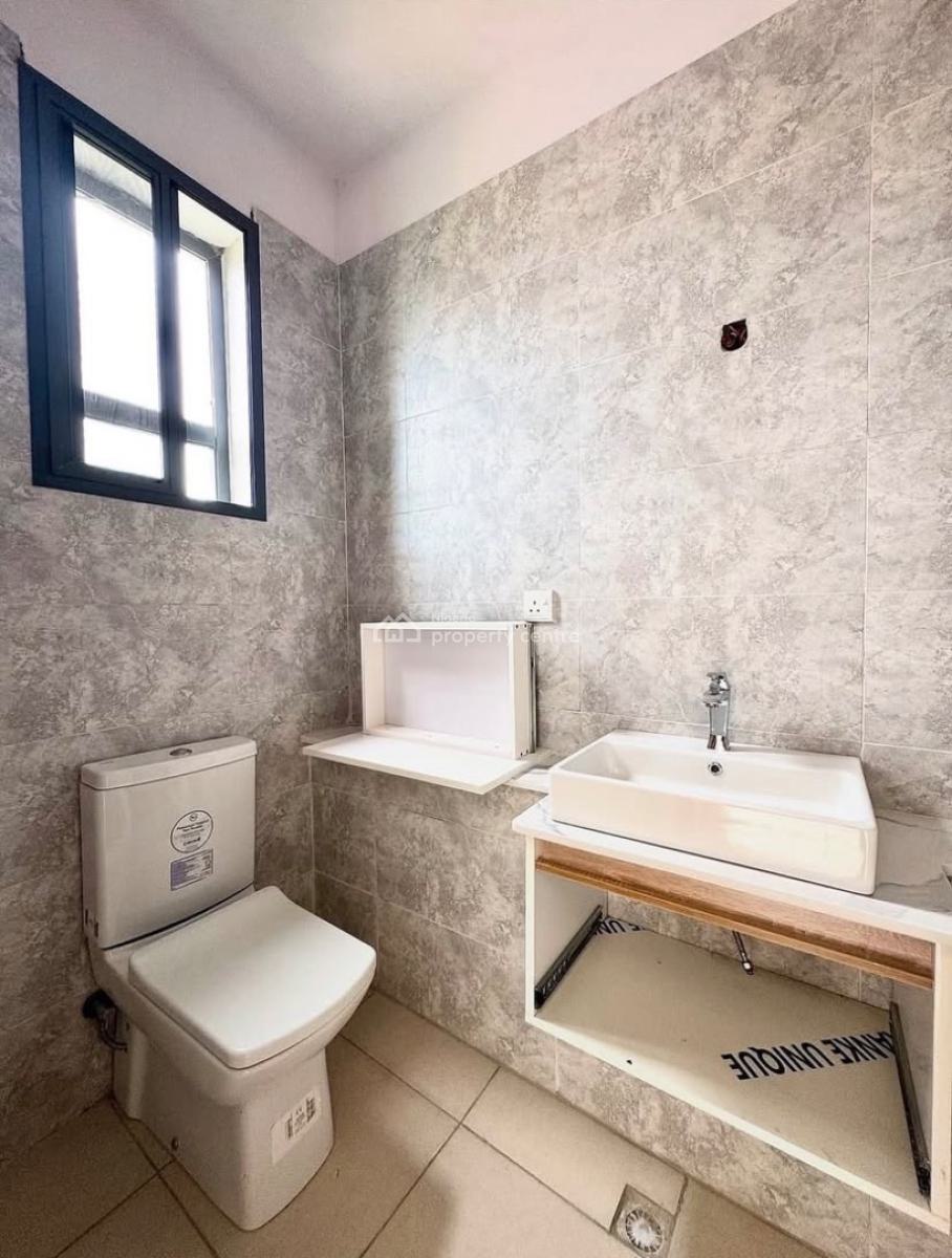 Luxury 2 Bedroom Apartment with Swimming Pool, Ologolo Lekki, Lekki, Lagos, Flat / Apartment for Rent