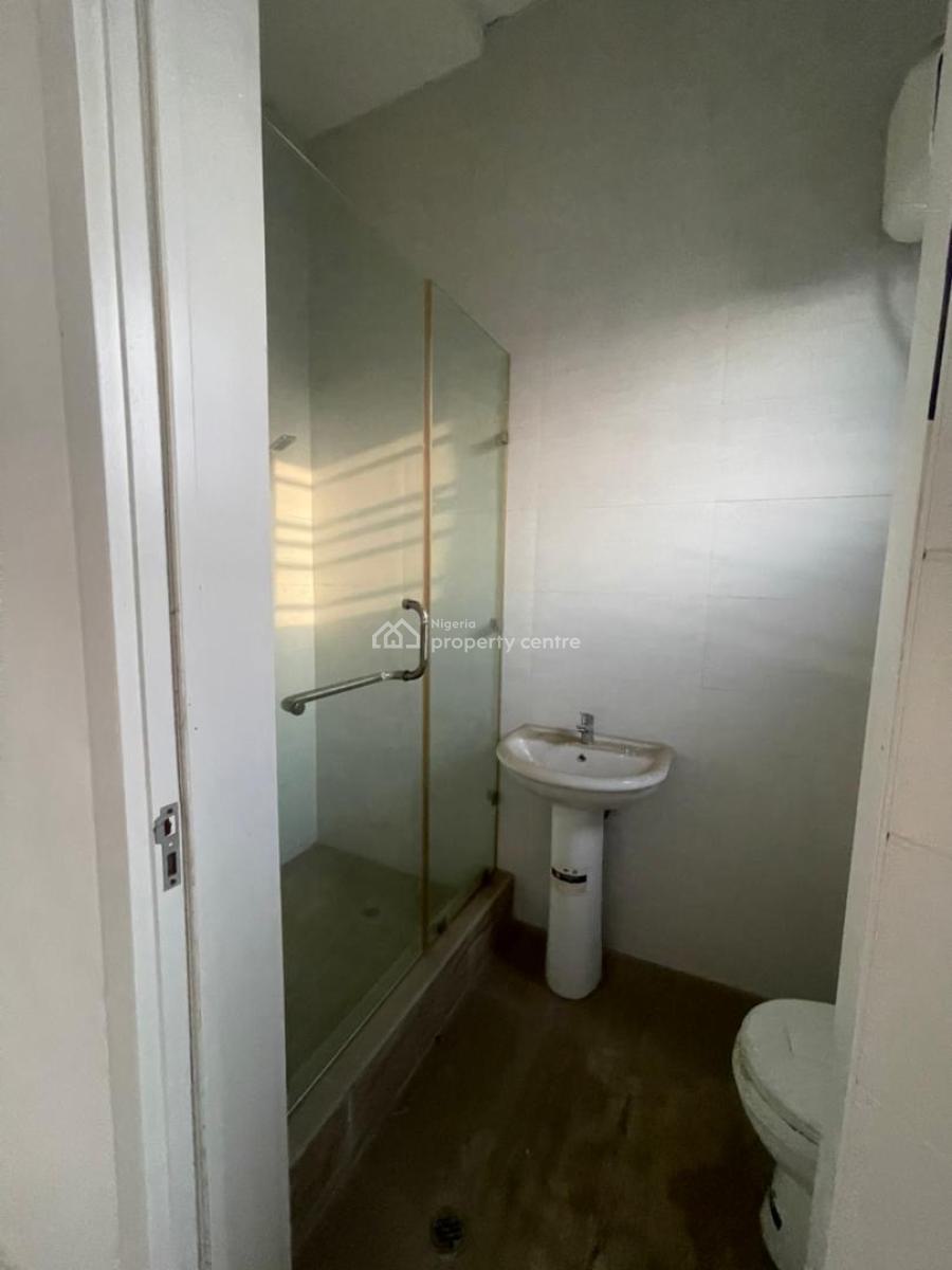 Spacious 4 Bedroom Semi Detached Duplex with Bq, Ologolo, Lekki Phase 1, Lekki, Lagos, Semi-detached Duplex for Sale