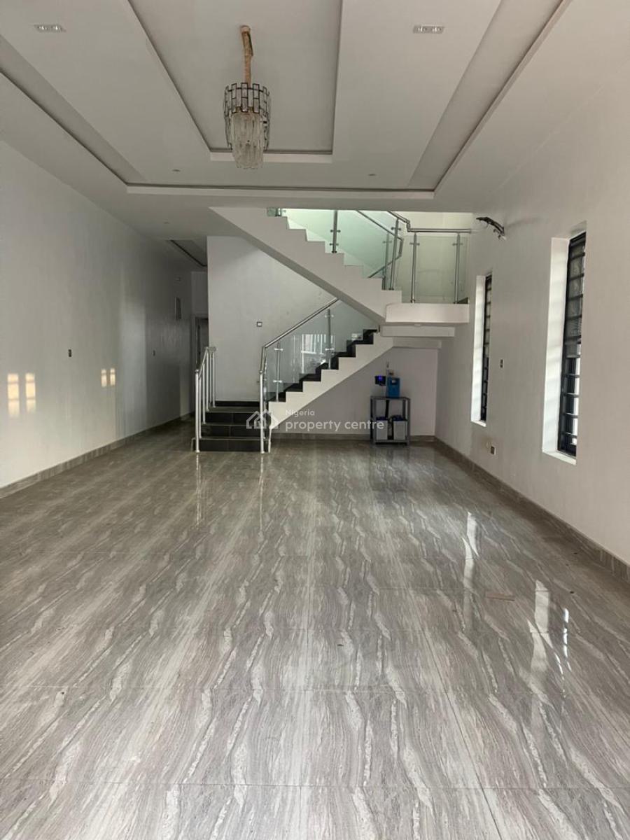 Spacious 4 Bedroom Semi Detached Duplex with Bq, Ologolo, Lekki Phase 1, Lekki, Lagos, Semi-detached Duplex for Sale