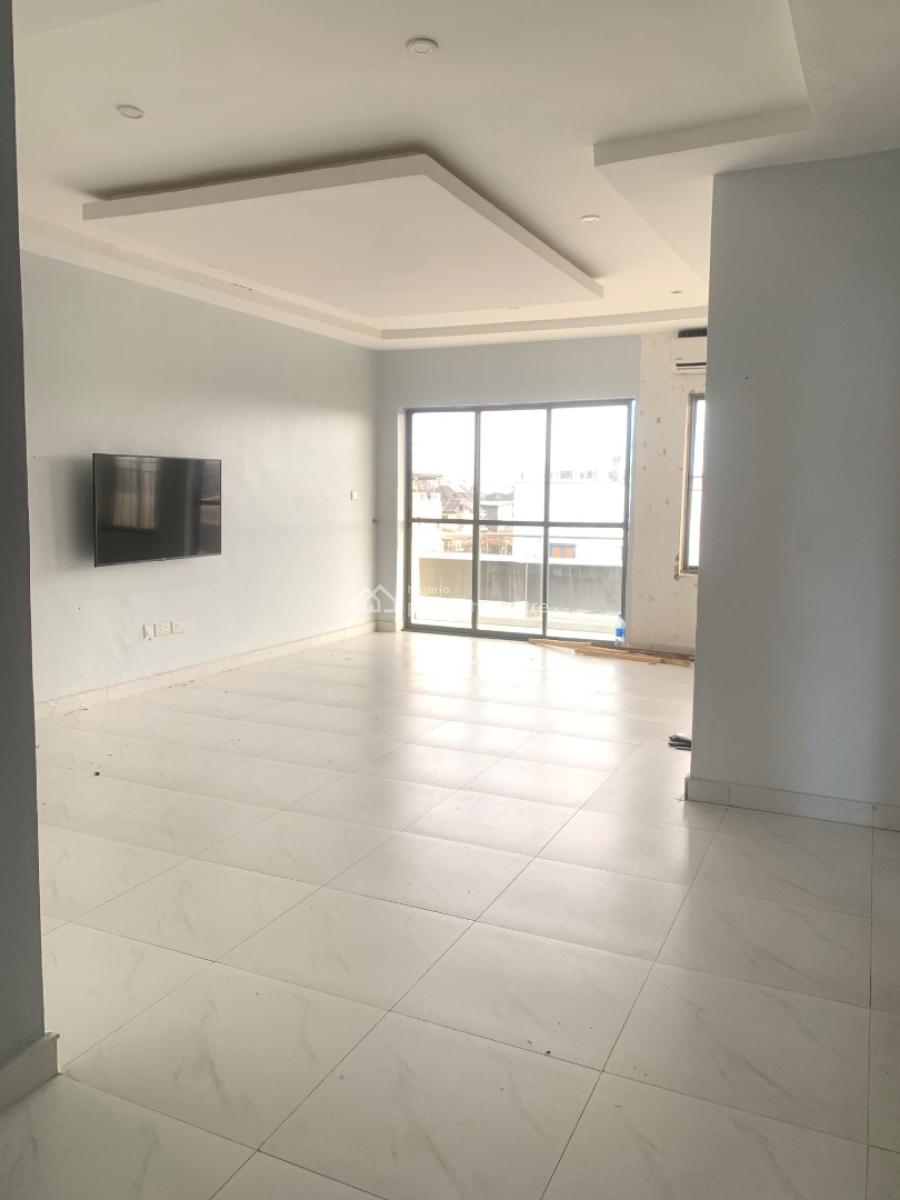 Exclusive 2-bedroom Apartment Upstairs, Ikate Lagos, Lekki, Lagos, House for Rent