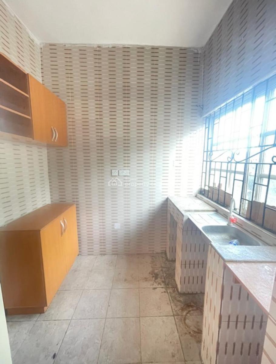 Standard Big Self Con with 2 Toilet Visitors Toilet and Main Toilet, Located Inside Estate,not Far From Express and Clean Water, Sangotedo, Ajah, Lagos, Self Contain (single Rooms) for Rent