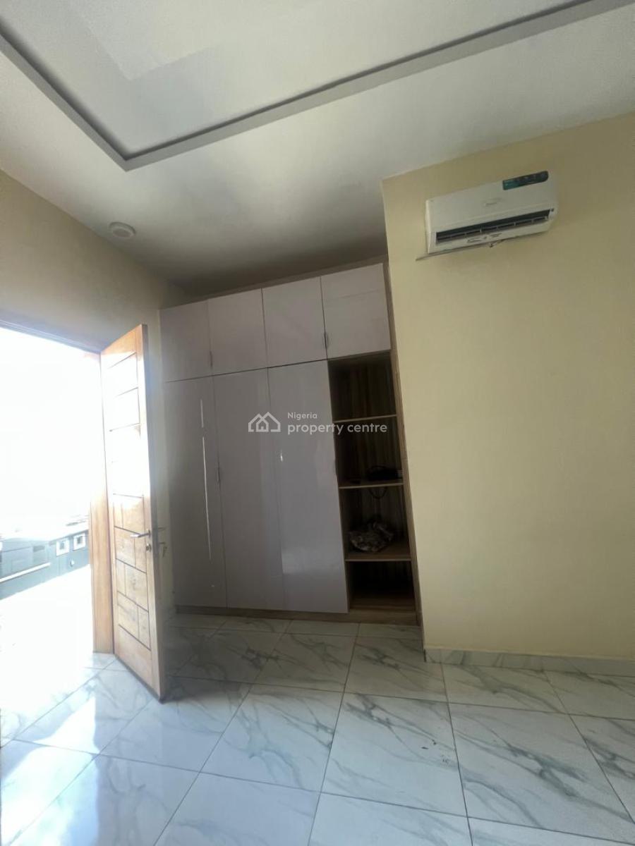 Unfurnished Share Apartment Master Bedrom Duplex &furniture Open Space, Orchid Road Lekki, Lekki, Lagos, Semi-detached Duplex for Rent
