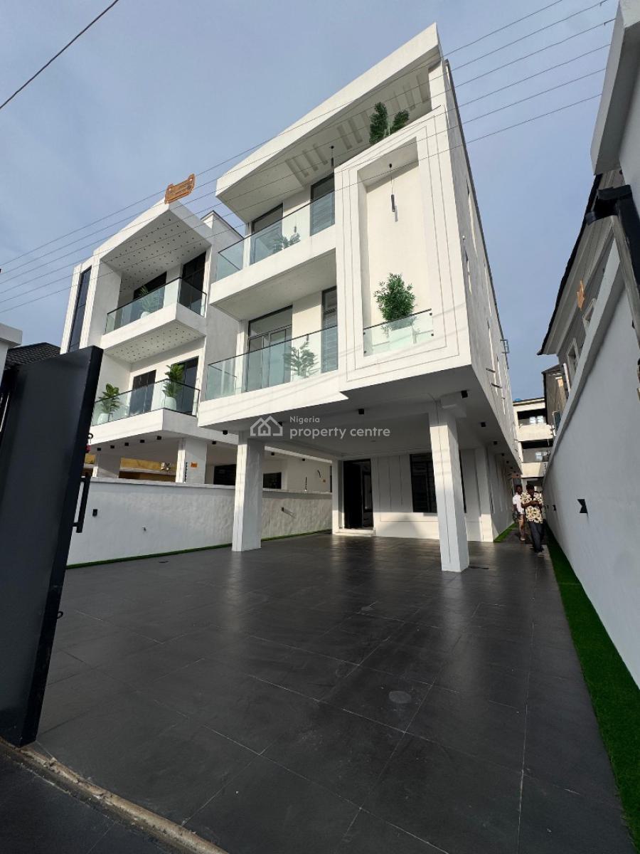 5 Beds Detached Duplex with a Pool, Chevron Drive, Lekki, Lagos, Detached Duplex for Sale