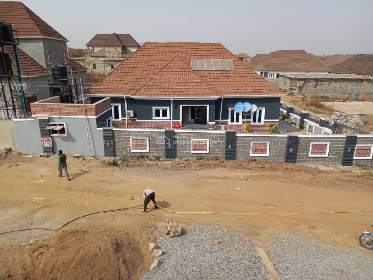 4bedroom Detached Bungalow at T-pumpy Estate, Behind Living Faith T-pumpy Estate, Lugbe District, Abuja, Detached Bungalow for Sale