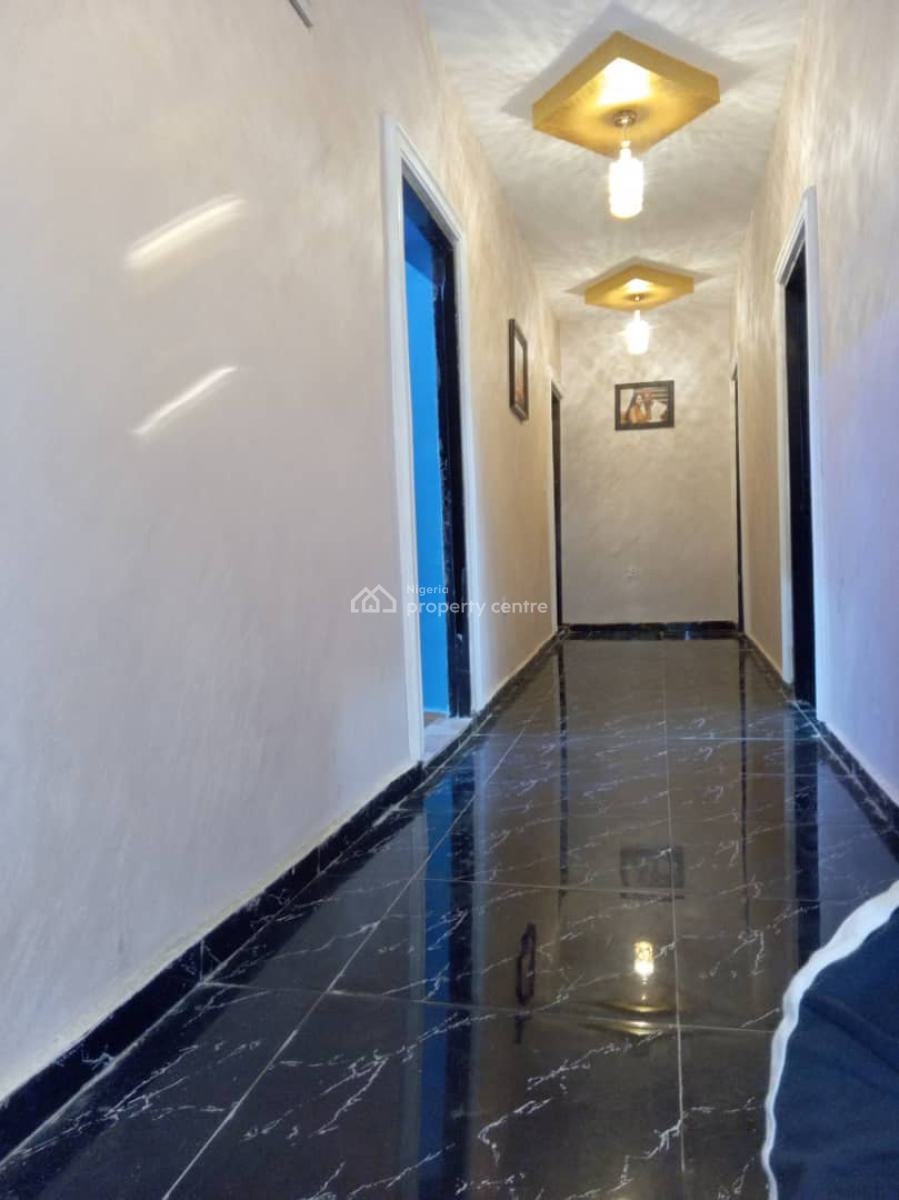 4bedroom Detached Bungalow at T-pumpy Estate, Behind Living Faith T-pumpy Estate, Lugbe District, Abuja, Detached Bungalow for Sale