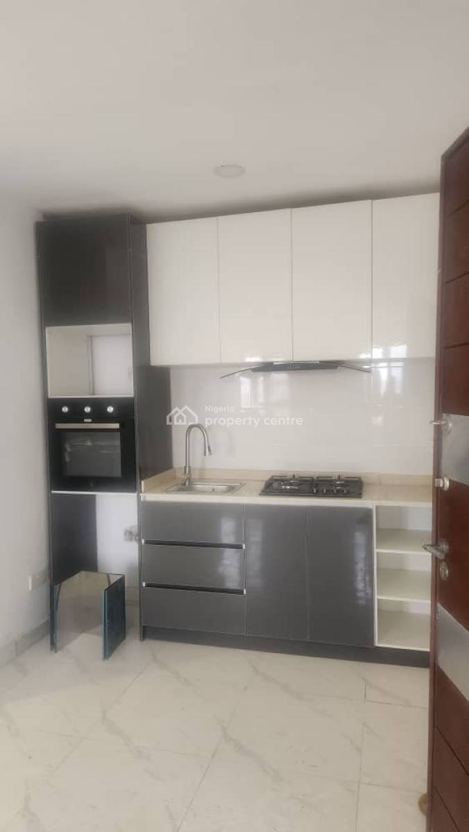 Fully Serviced Studio Apartment on The 6th Floor ( with Elevator), Ikate-elegushi, Lekki, Lagos, Self Contain (single Rooms) for Rent