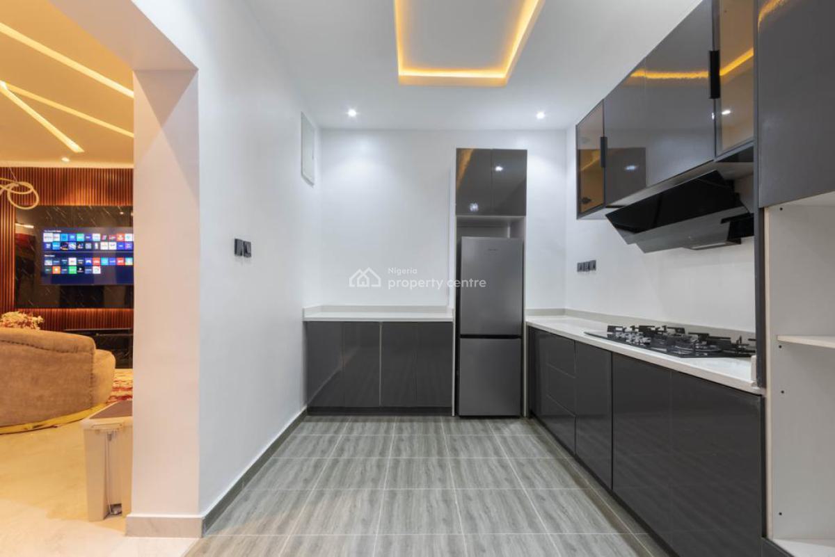 Luxury 2 Bedroom Apartment with Pool, Off Freedom Way, Lekki Phase 1, Lekki, Lagos, Flat / Apartment Short Let