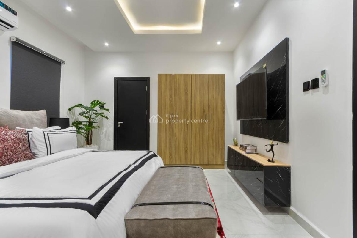 Luxury 2 Bedroom Apartment with Pool, Off Freedom Way, Lekki Phase 1, Lekki, Lagos, Flat / Apartment Short Let