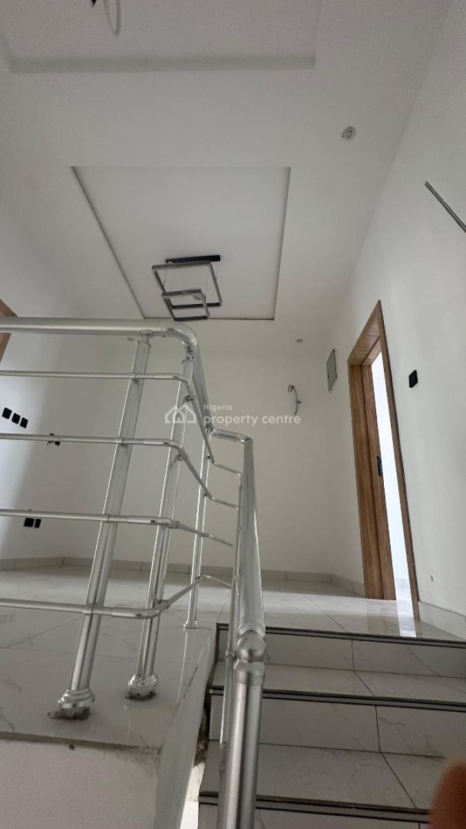 Luxury 3bedroom, Chevron, Lekki, Lagos, Terraced Duplex for Sale