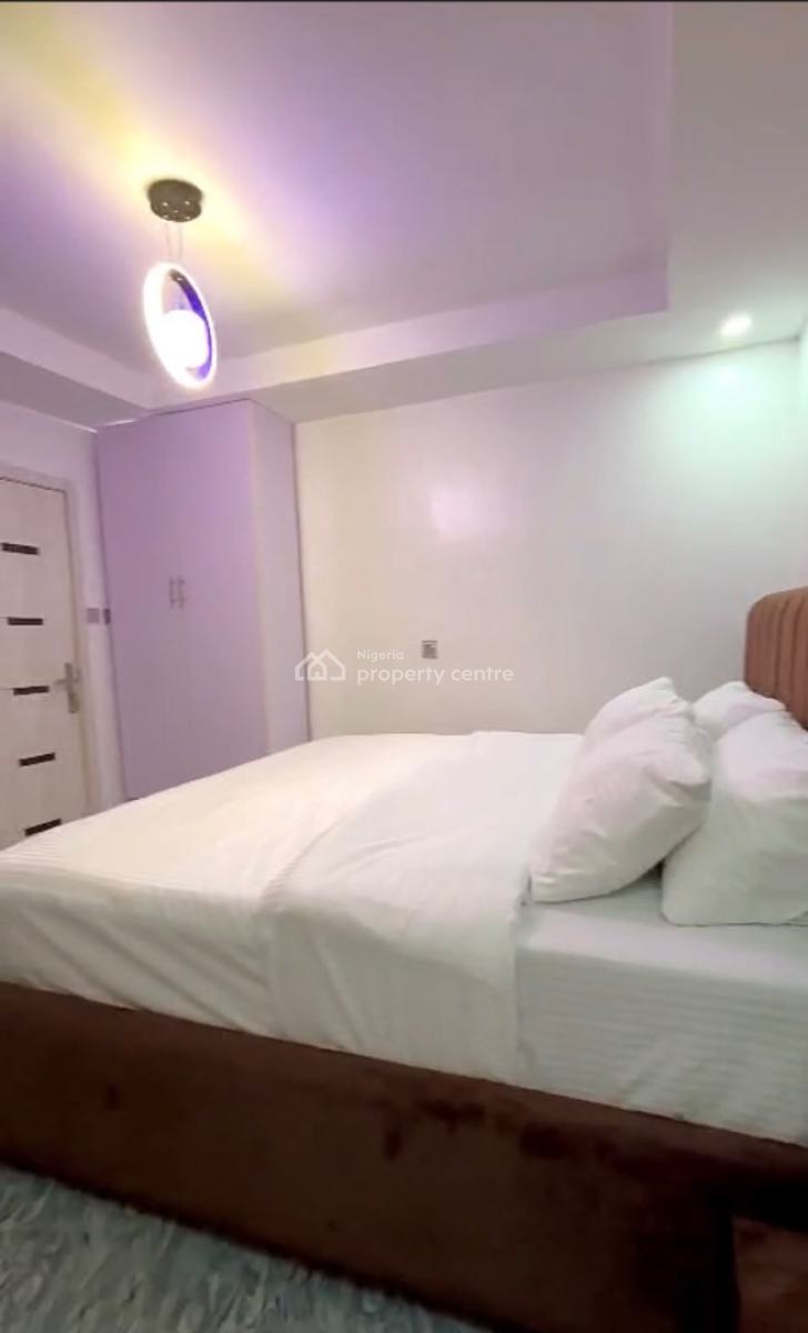 Luxury 3bedroom Apartment, New Road, Lekki, Lagos, Flat / Apartment for Sale