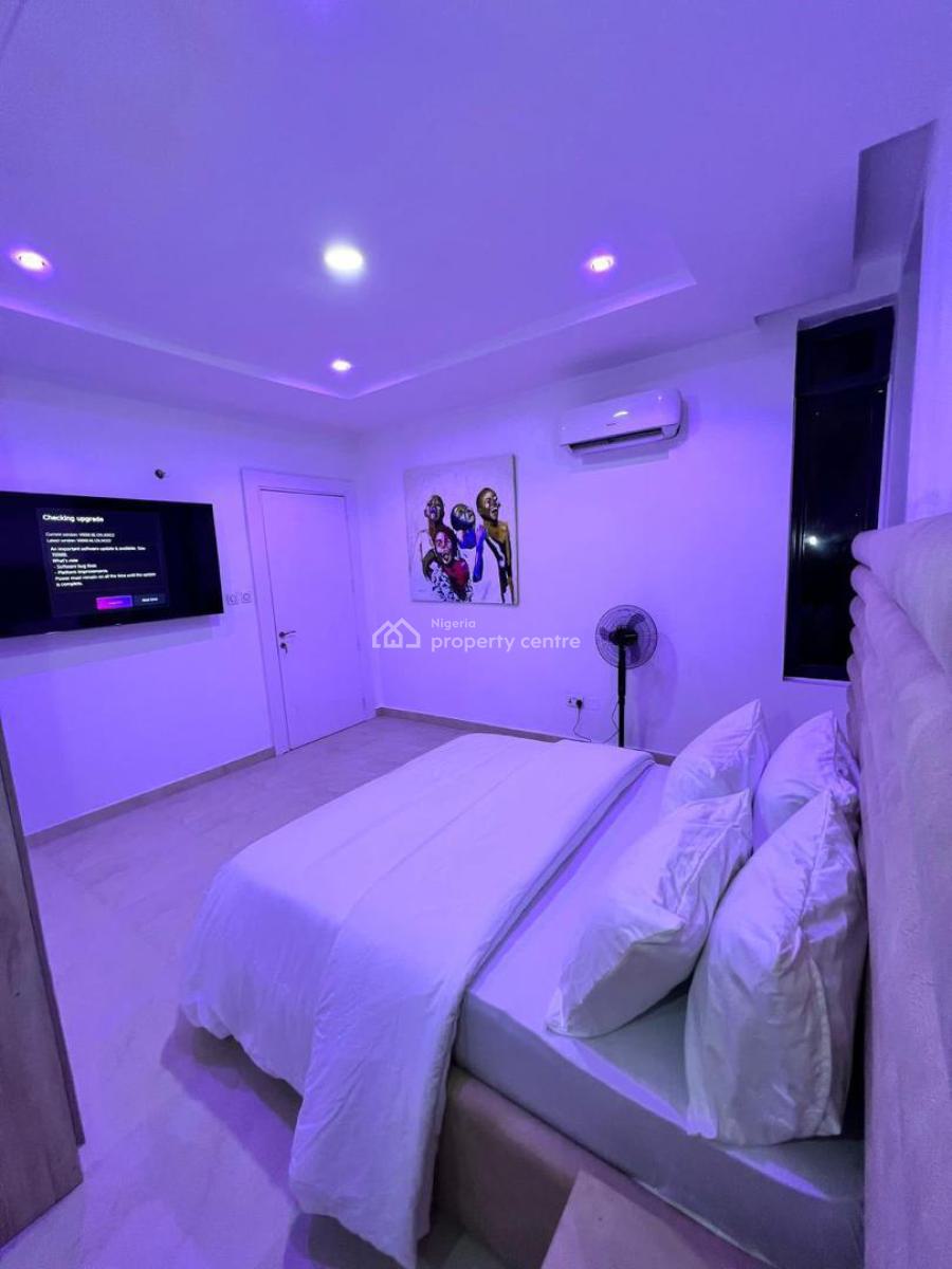 Luxurious and Spacious 2 Bedroom Apartment, Rock Drive, Lekki Phase 1, Lekki, Lagos, Flat / Apartment Short Let
