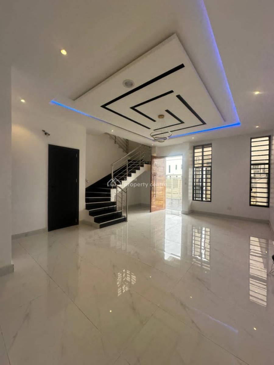 Very Good Deal 4 Bed Semi-detached Duplex with Bq, Chevron Lekki Lagos, Lekki, Lagos, Semi-detached Duplex for Sale